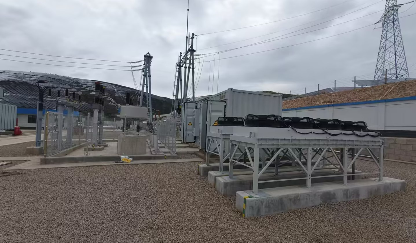 元謀物茂復(fù)合型光伏電站