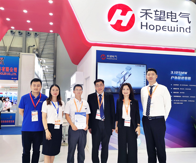 1676894663980347fWE9.jpg 閃耀SNEC禾望明星產品震撼亮相-6.jpg