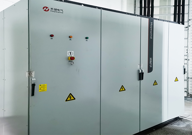 禾望助力中廣核浙江嵊泗海上風(fēng)電項(xiàng)目首批機(jī)組并網(wǎng)運(yùn)行 (2).jpg