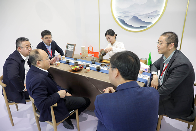 1711361519954745RBOY.png 7.png