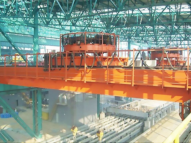宏興鋼鐵熱軋車間天車項(xiàng)目.jpg